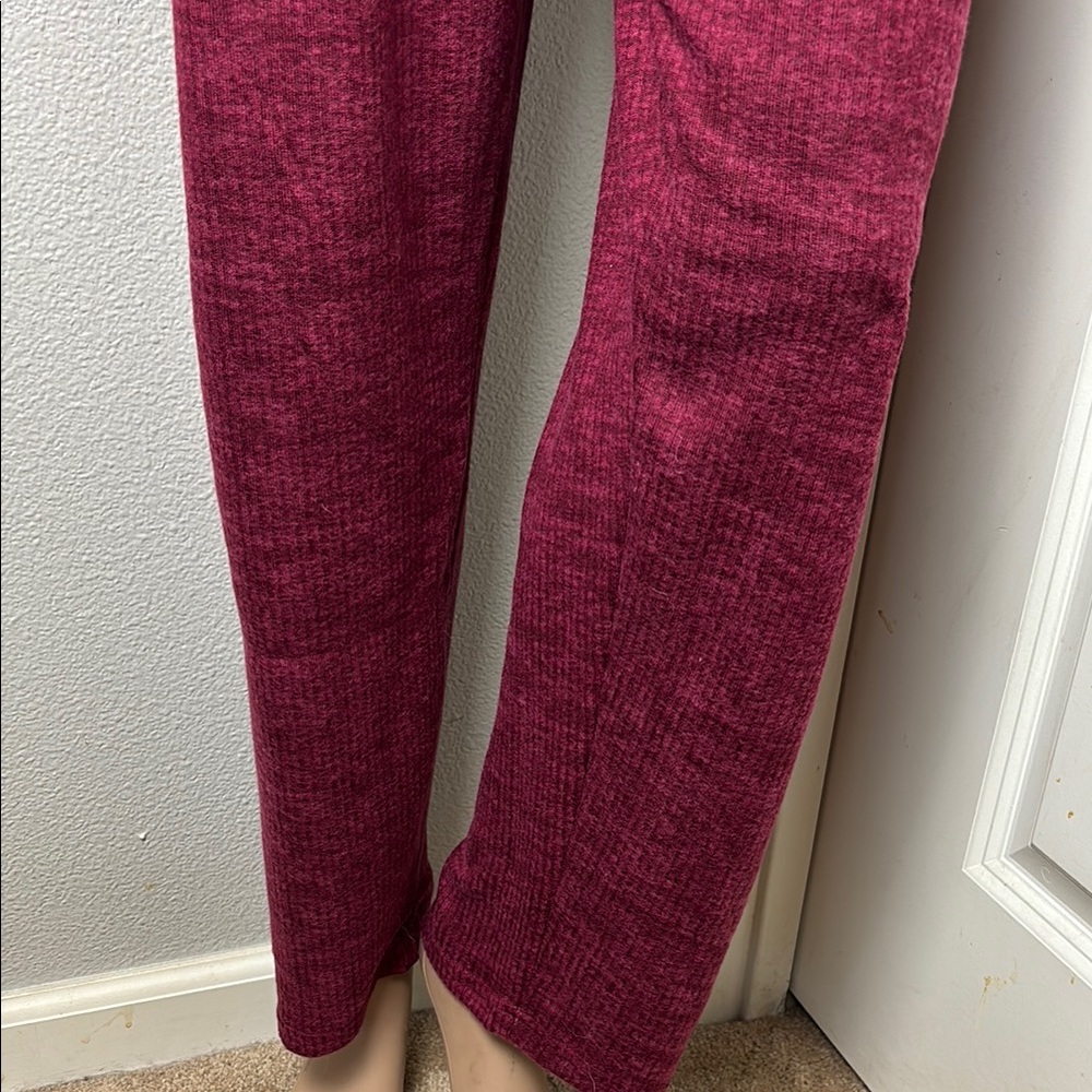 Isaac Mizrahi Casual Burgundy NWT  Lounge Set Burgundy Wine Color - Picture 10 of 16